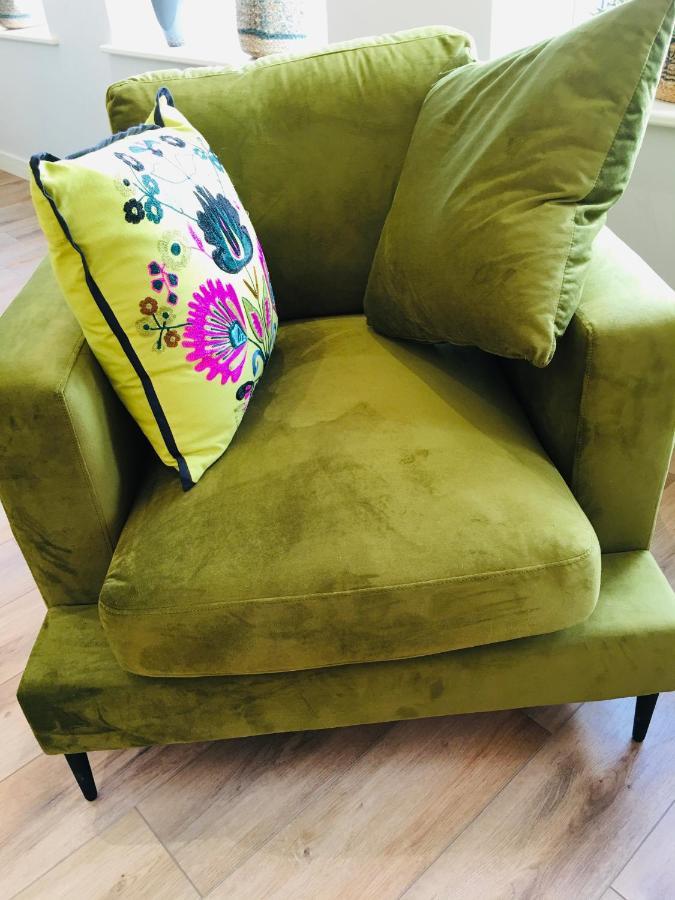 The Art Attic A Stylish Boutique Apartment Builth Wells Exteriör bild